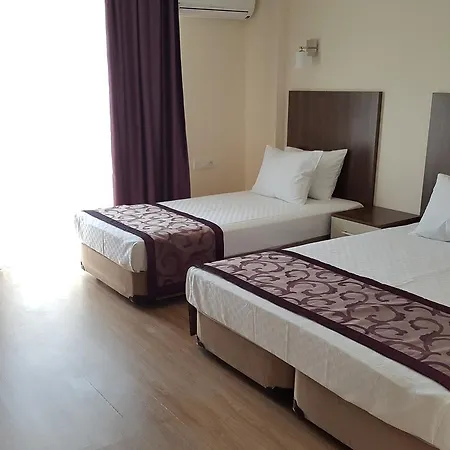 Geyikli Aqua Hotel ホテル