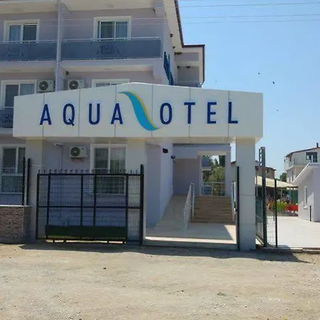 Geyikli Aqua Hotel ホテル *